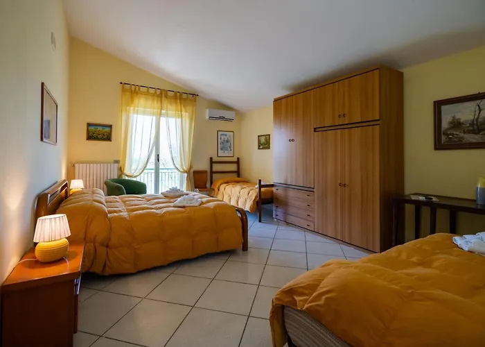 Alojamento de Acomodação e Pequeno-almoço Brunella Agropoli